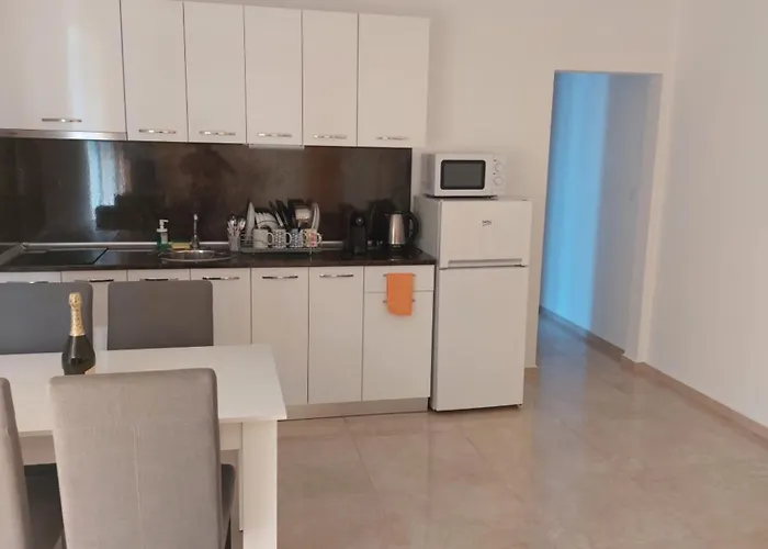 Апартамент Sapphire Созопол